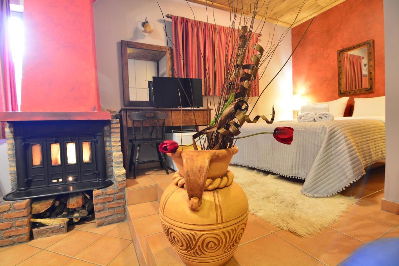 Georgio'S V Chalet Kalavrita エクステリア 写真