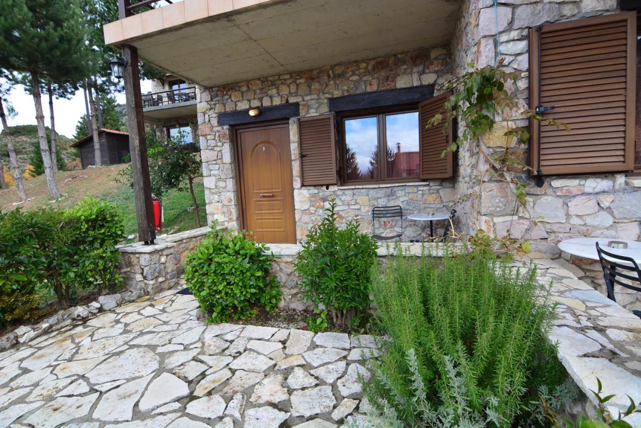 Georgio'S V Chalet Kalavrita エクステリア 写真