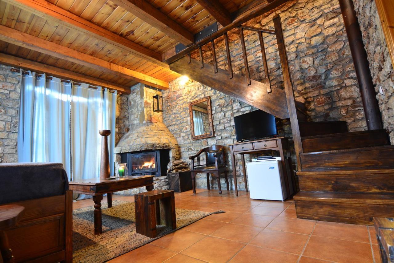 Georgio'S V Chalet Kalavrita エクステリア 写真